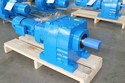 R series inline helical gear reducer